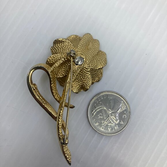 Vtg 1970 MARBOUX Boucher gold tone flower rose brooch - Picture 2 of 2